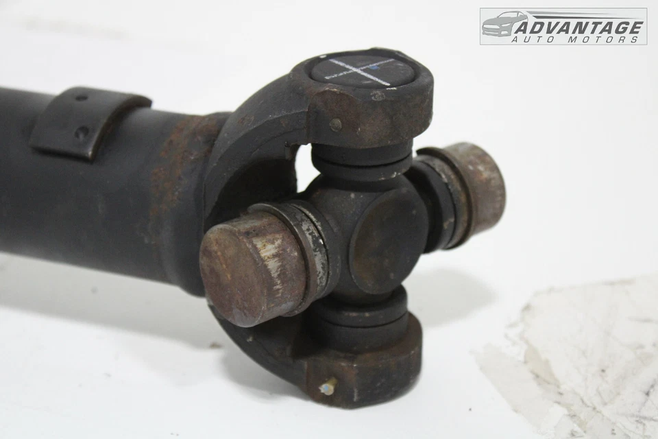 Chevrolet Silverado 2014-2019 AWD eje de transmisión delantero izquierdo cardan hélice OEM Foto 4 de 4