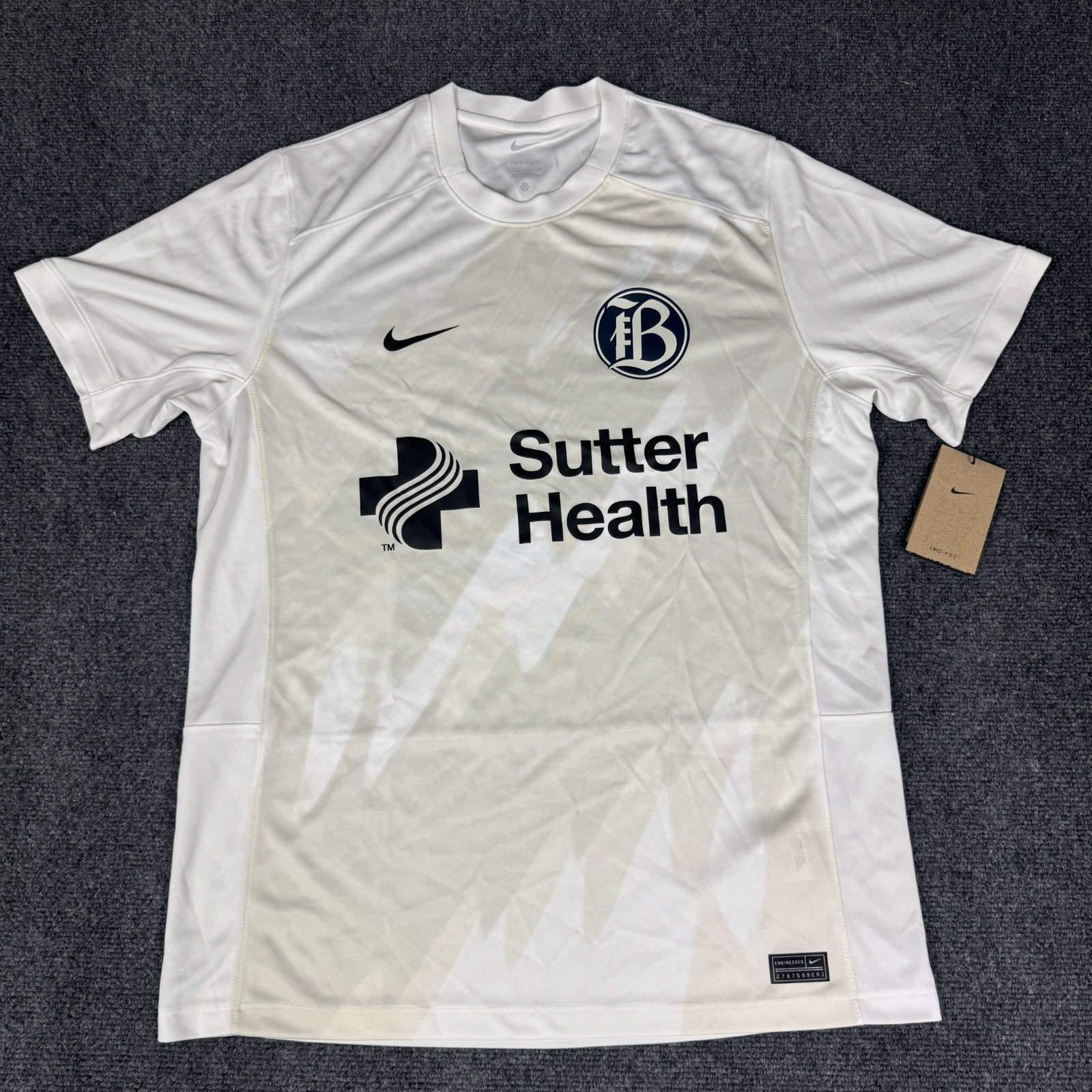 Nike Bay FC 2024 Stadium Primary Replica Jersey Mens Large Platinum Tint NWT