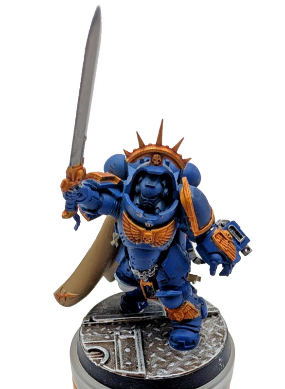 Warhammer 40k Space Marines Captain in Gravis Armour Ultramarines Painted GW 40k