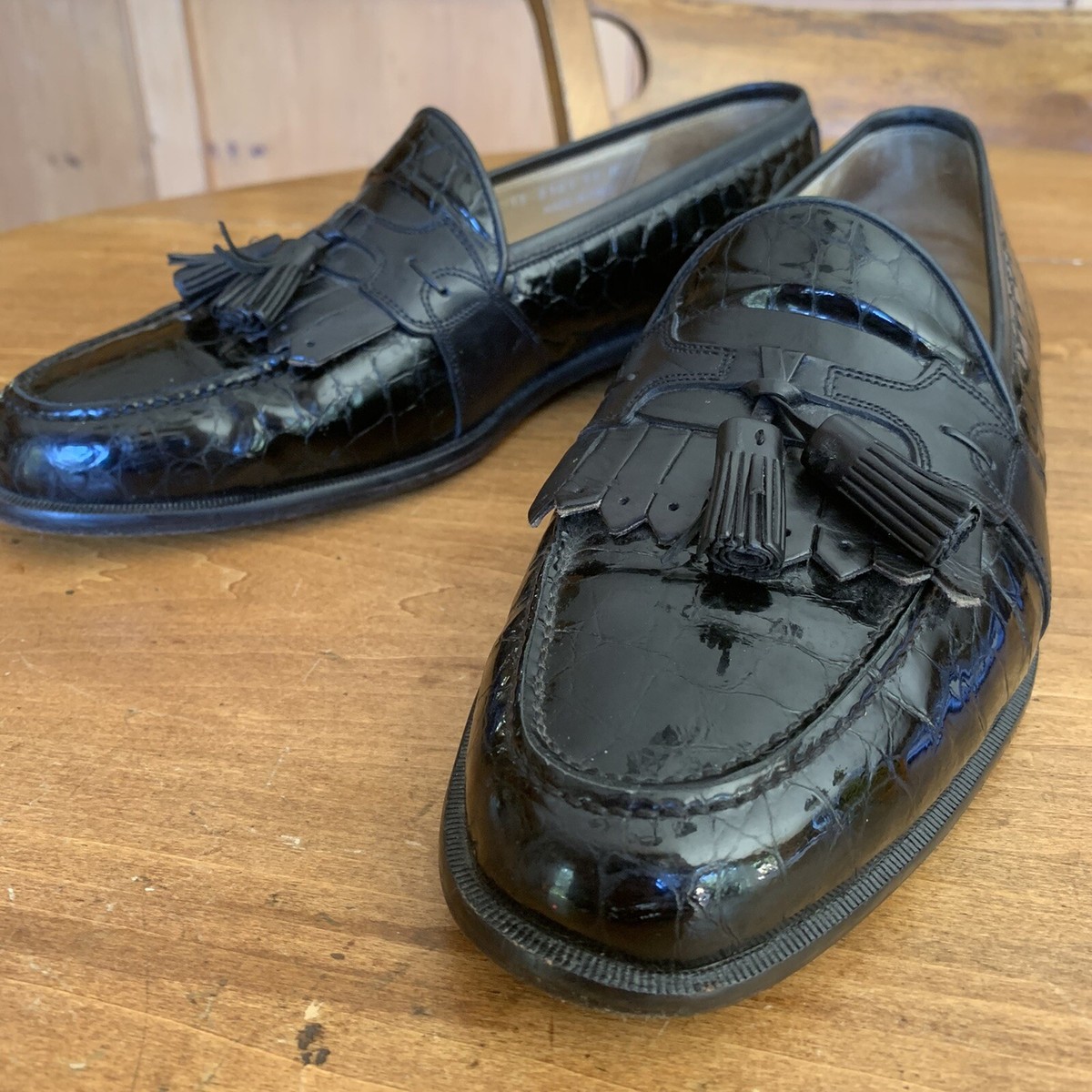 Johnston & Murphy Mens Black Crocodile Embossed Kiltie Tassel Loafers Italy 11 M MensJohnston Murphy Black Faux Allagator Kiltie Tassel  main image 3