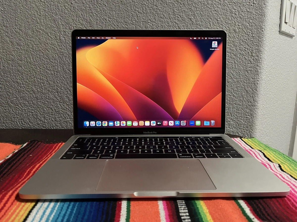 Apple MacBook Pro A1706 13.3 inch Laptop - MPXV2LL/A (2017) 8GB memor, 500GB SSD
