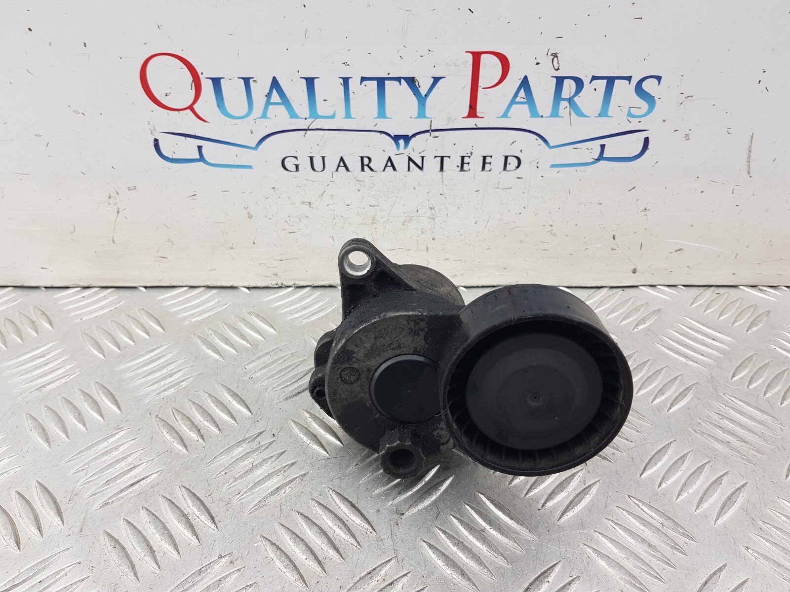 MERCEDES E CLASS TENSIONER PULLEY  2011  W212 E200 2.1 DIESEL thumbnail 2