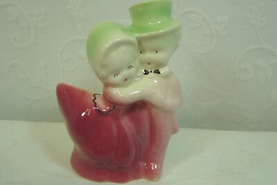 CHARMING VINTAGE DANCING COUPLE PLANTER/VASE 5 1/4'' TALL