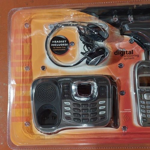 Uniden DCT 7585 - Set telefono cordless 3hs (2006) *RARO SET COMPLETO *NUOVO SIGILLATO* - Foto 3 di 7