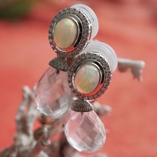 Brilliant Opal Rose Quartz Stud Earrings Clip DELICATE FLOWER 750 Gold Pastel Colours