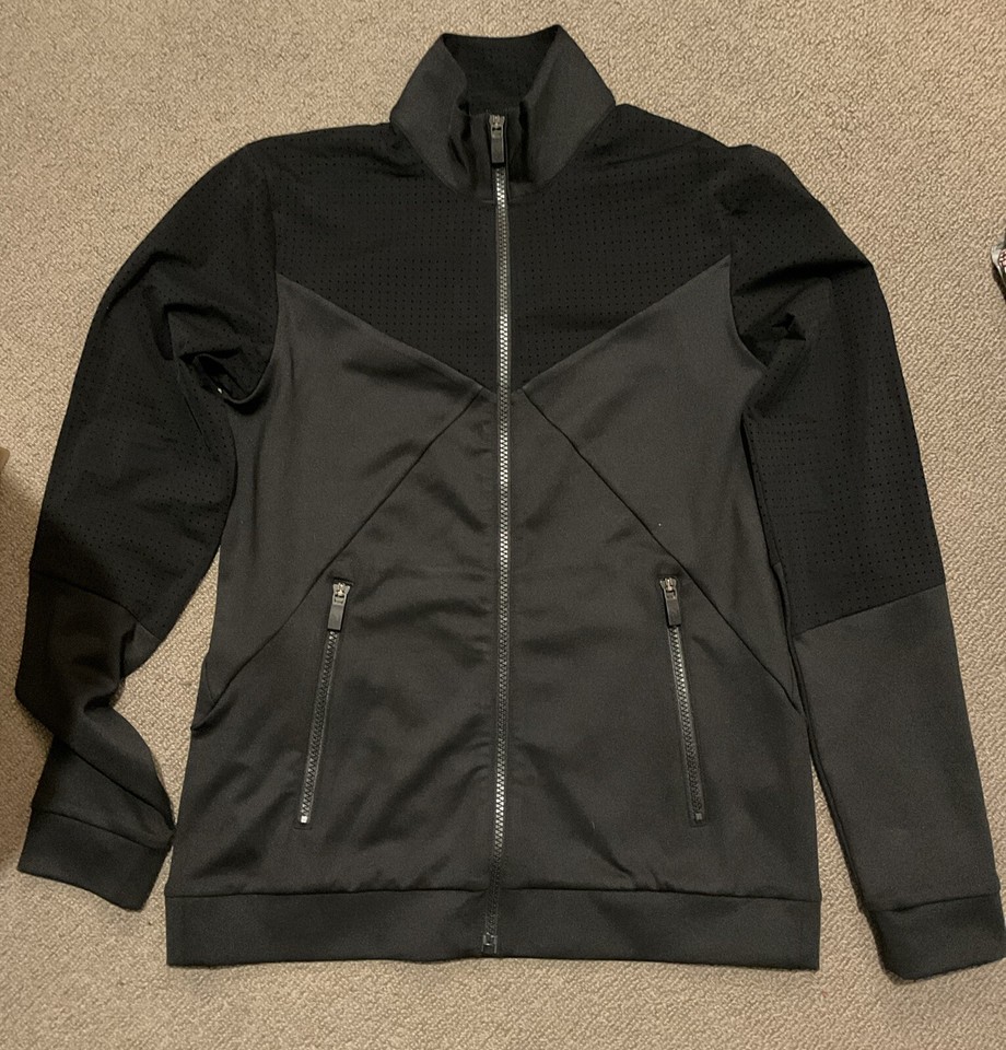 as new peak performance running top from sweden size small