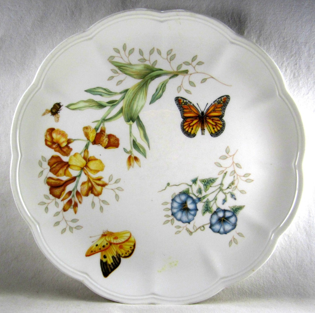 LENOX Dinner Plate BUTTERFLY MEADOW Monarch 11” Scalloped Edge