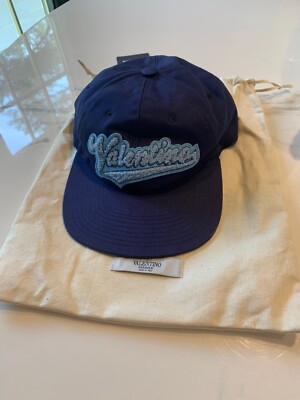 【関税&送料込】Valentino Garavani Hat New Auth Valentino Garavani Unisex Baseball Hat Cap Big