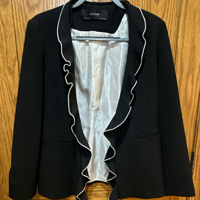 Zara Basic Women's XL Black/White Button Lined Blazer Ruffle Piped Long Sleeve