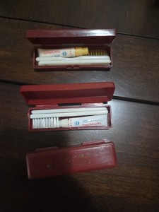 Set Of Three Travel Brushes Wuzhou Hotel