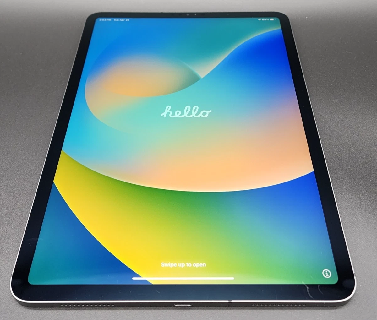 Apple iPad Pro (1st Generation) 11 in - 12.9 in Screen Tablets for