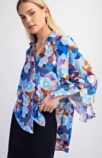 New GIGIO S M L Blue Floral Blooms Hi-Low Hem Button Down Top Open Slit Sleeve