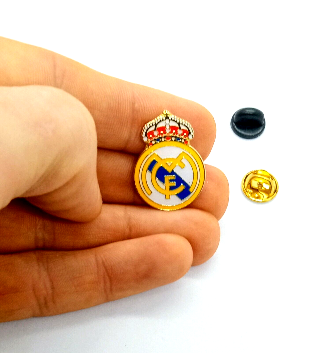 Spilla Da Bavero Con Stemma Del Real Madrid - Spilla Originale Per Zaino, Giacca E Vestiti, Regalo Tifoso