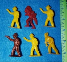 Early 1950s LIDO or AJAX Cowboy and Indian Hard Plastic Figures lot