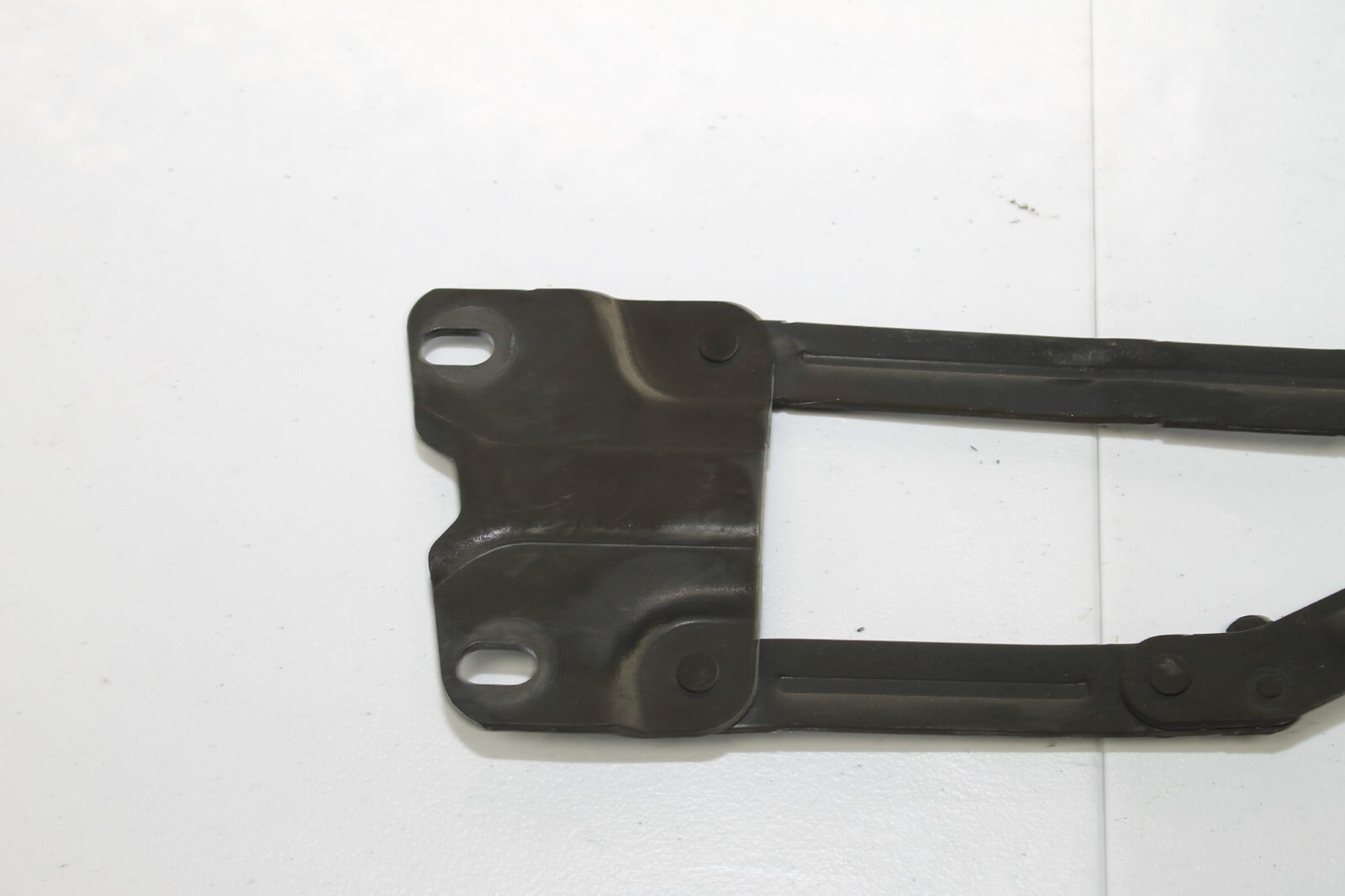 15-20 LAMBORGHINI HURACAN LH LEFT DRIVER REAR HATCH ENGINE COVER HINGE 720823301