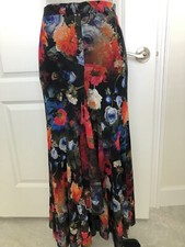 NWOT FUZZI SKIRT SIZE S