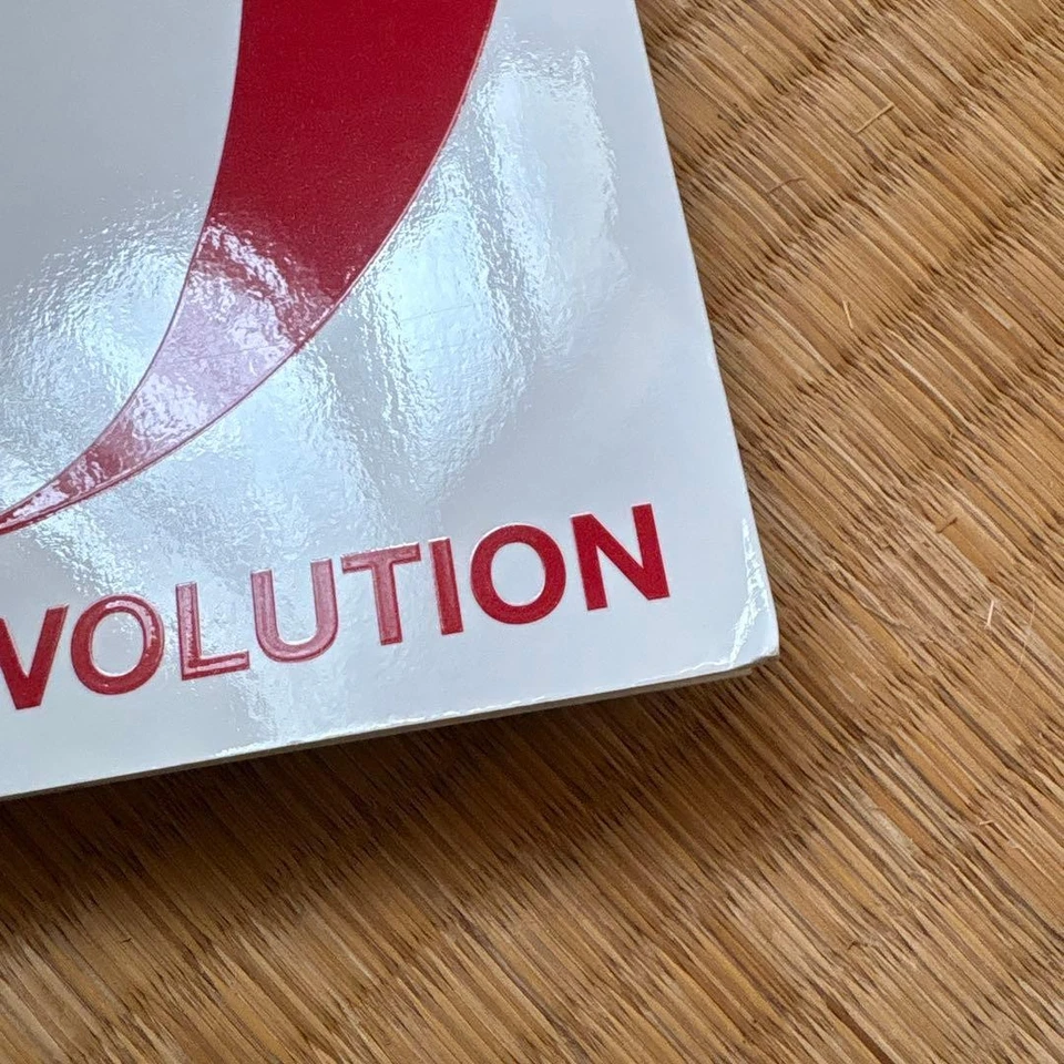 Vogue Japan 20th Anniversary Issue 2023 Fashion Revolution Yurina Hirate - Image 2 of 3