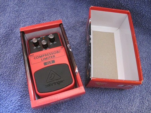 Behringer CL-9 Classic Compressor / Limiter effect pedal