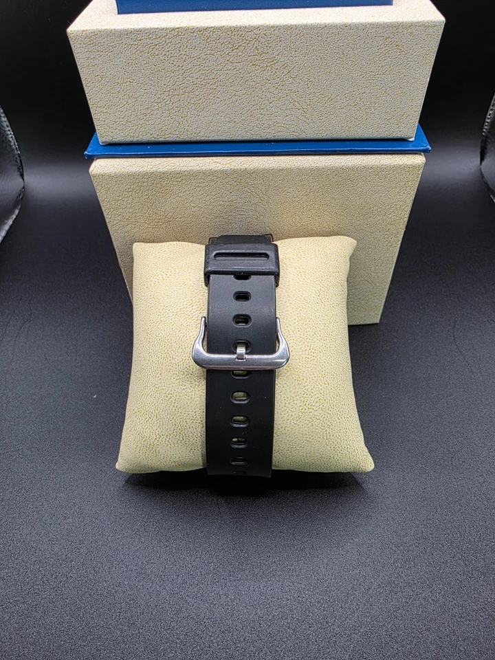 ESQ Swiss Men Submersible Swiss Quartz Analog Date & Rubber Band Made By Movado - Image 3 of 4