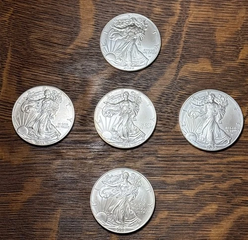 American Silver Eagle - Lot of 5 - Brilliant Uncirculated - Check it out! 👀!!