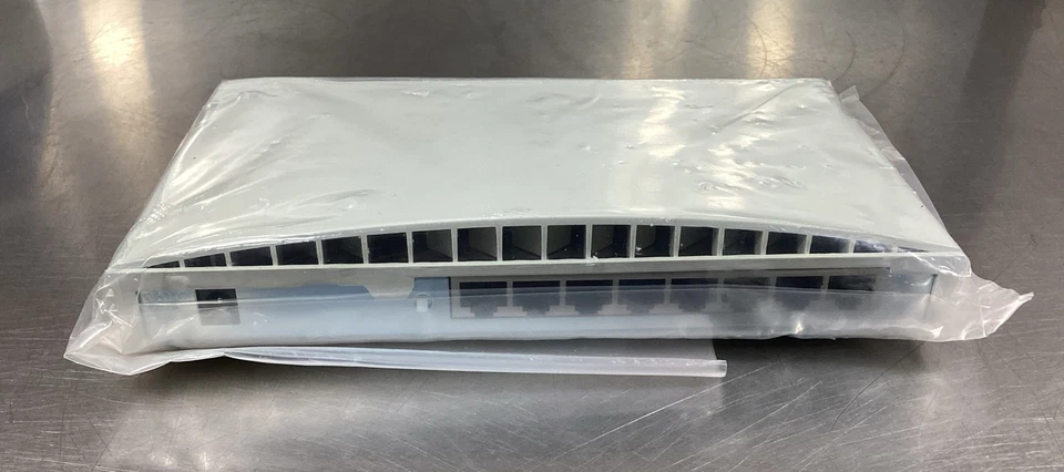 3COM, 8port Office Connect Ethernet Hub, 3C16700A  1670-010-050-3.00       3E-35 - Image 4 of 4