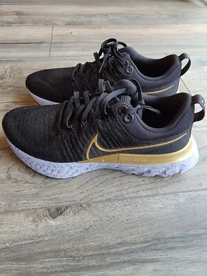 Women's Size 9.5 - Nike React Infinity Running Flyknit Black Metallic Gold