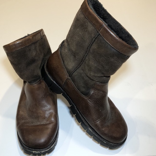 UGG "BEACON" Boots Men's Size 10 Brown Shearling Leather Suede Style