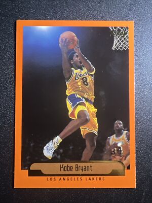 KOBE BRYANT 2000 Topps Basketball Orange Parallel Card N0. 125