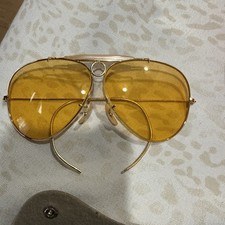 1960's VINTAGE BAUSCH LOMB RAY-BAN ALL-WEATHER KALICHROME SHOOTING SUNGLASSES