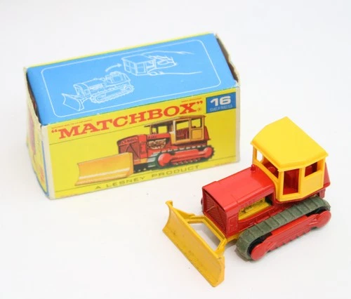 Lesney Matchbox Toys MB 16d Case Bulldozer in original F box boxed
