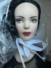 Tonner 2006 METRODOLLS METRO STYLE TYLER GOWORTH 16” BAMBOLA VESTITA NRFB LE 300
