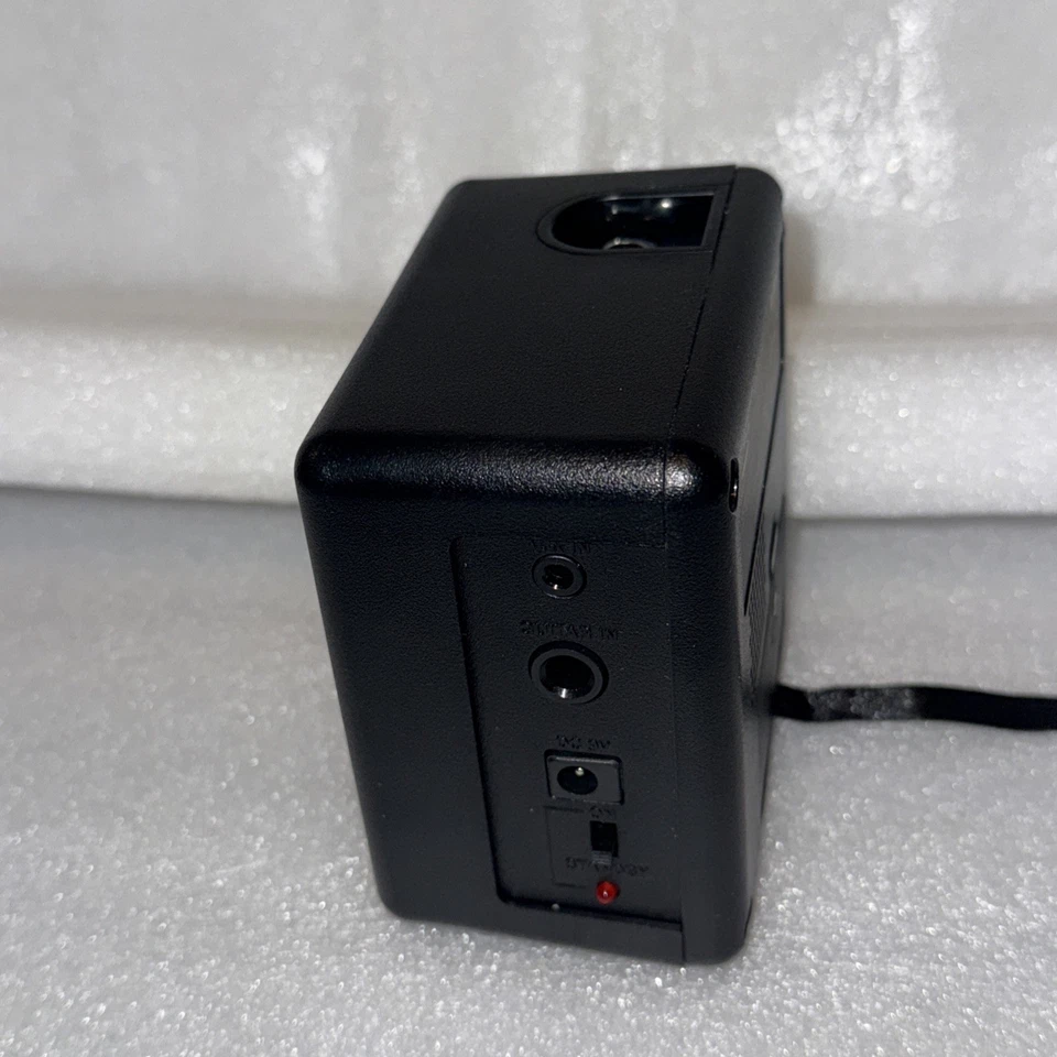 Vox AP2-CAB 2W Powered Mini Speaker Cabinet For Guitar, Bass & Music Playback  - Image 4 of 4