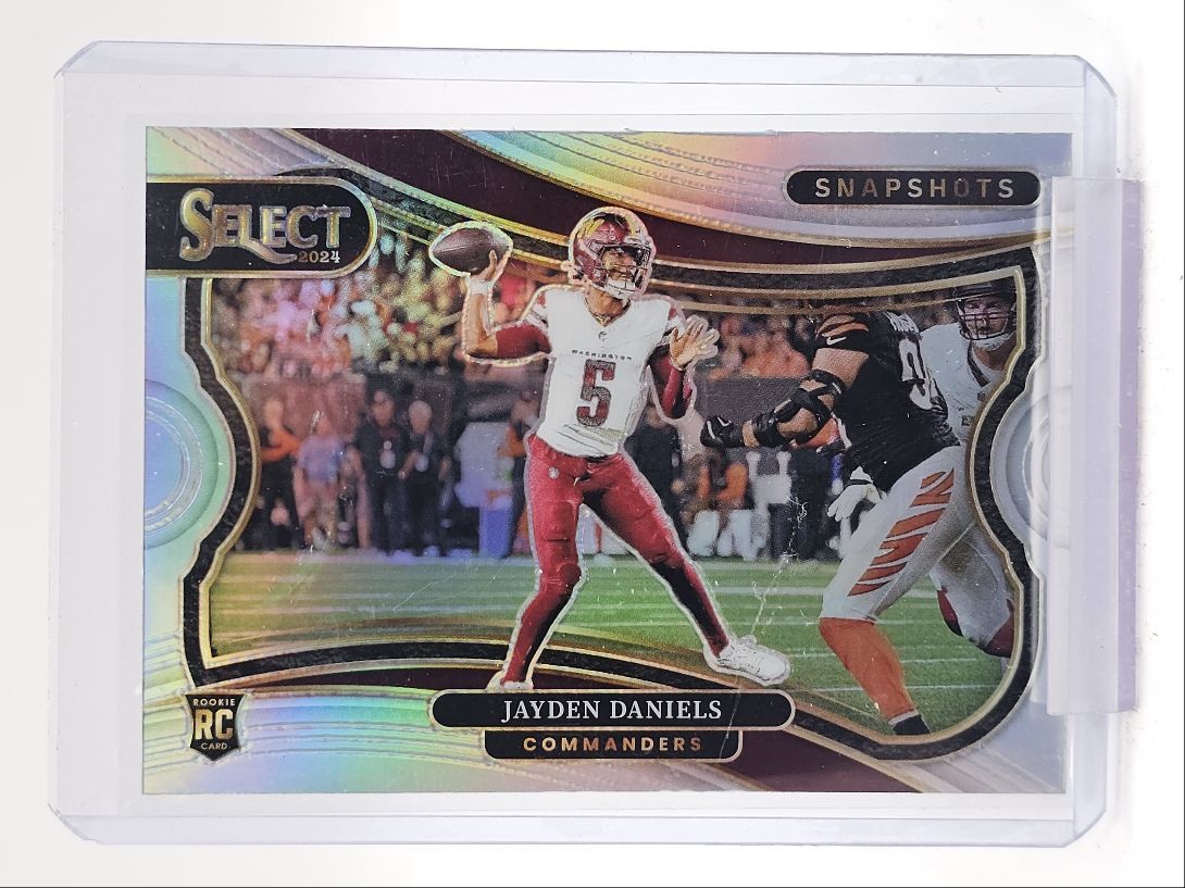 JAYDEN DANIELS 2024 SELECT SNAPSHOTS ROOKIE SILVER COMMANDERS RC Q1300