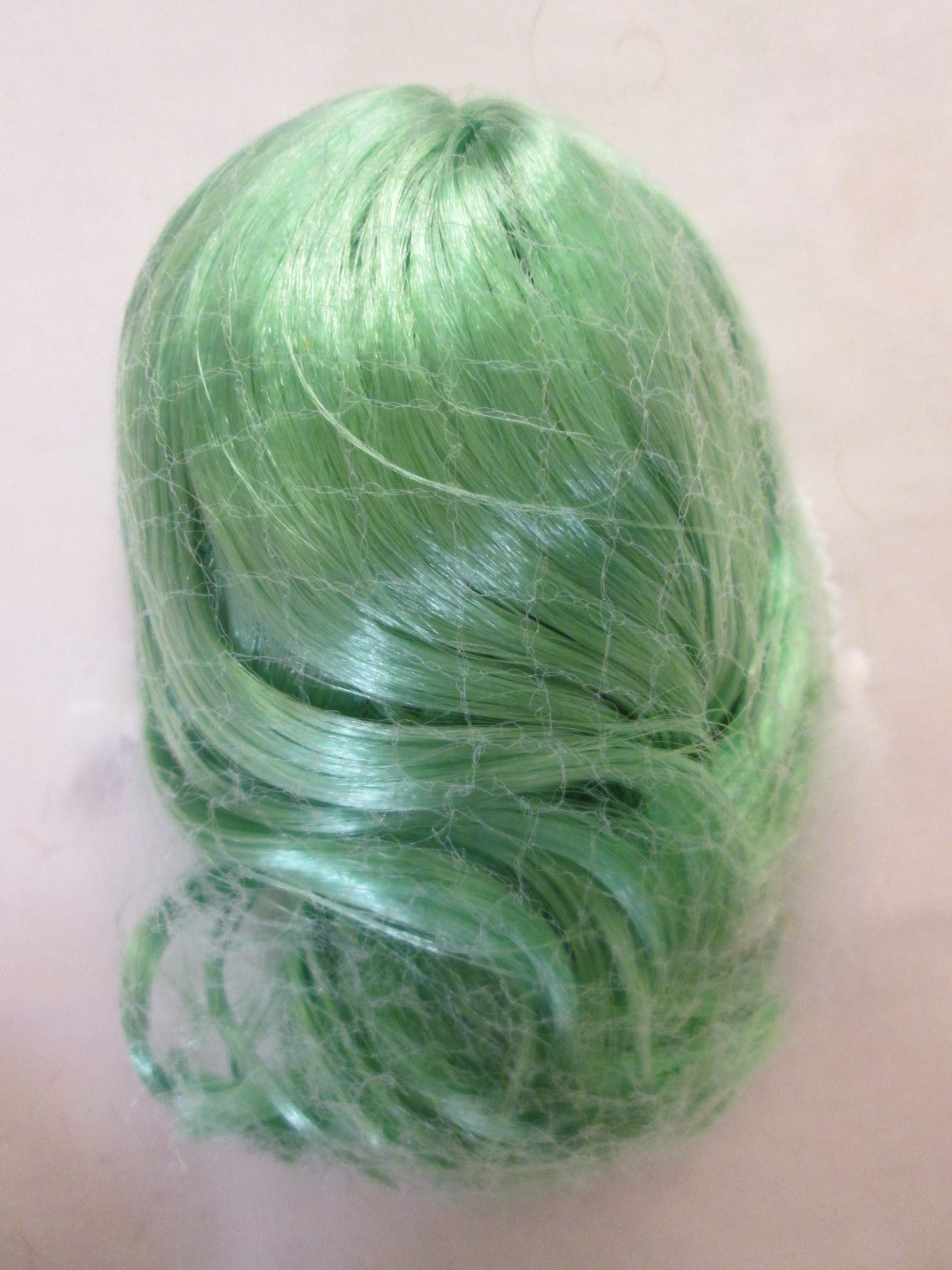 Аксессуары для кукол Tonner Freeform Ellowyne Wilde Imagination Doll Wig Light Green VDC Size 6/7