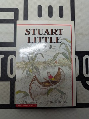 Stuart Little by E.B. White 1987 Paperback Pictures by Garth Williams Scholastic