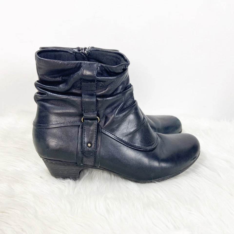 Cobb Hill 9 M Womens Black Leather Rouched Zip-up Booties - Image 2 of 4