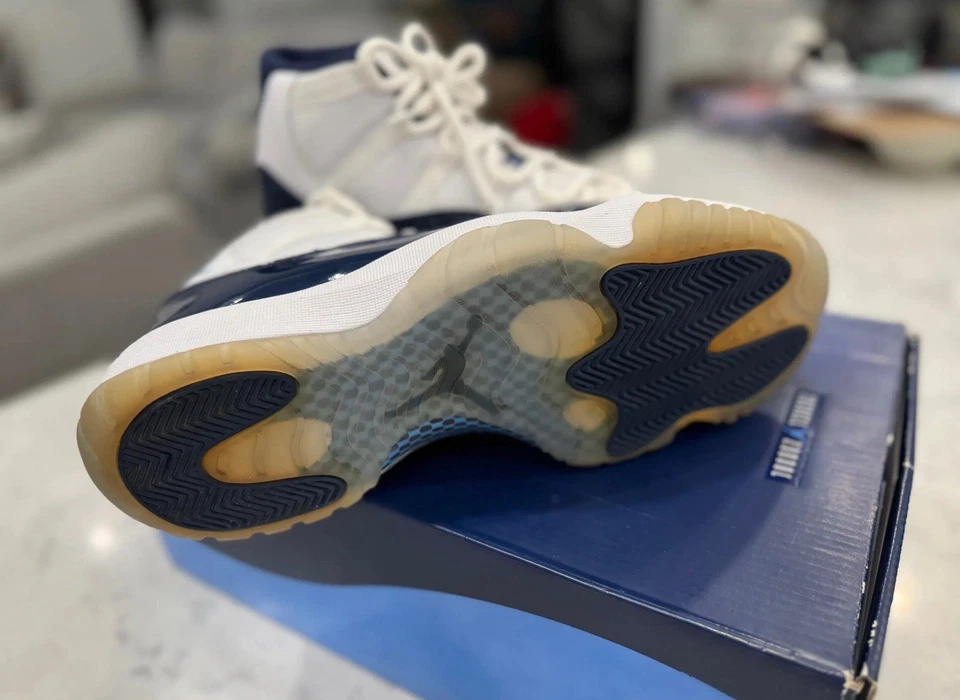 Jordan 11 'Win Like 82' - 尺寸 12 M — 第 3/4 张图片