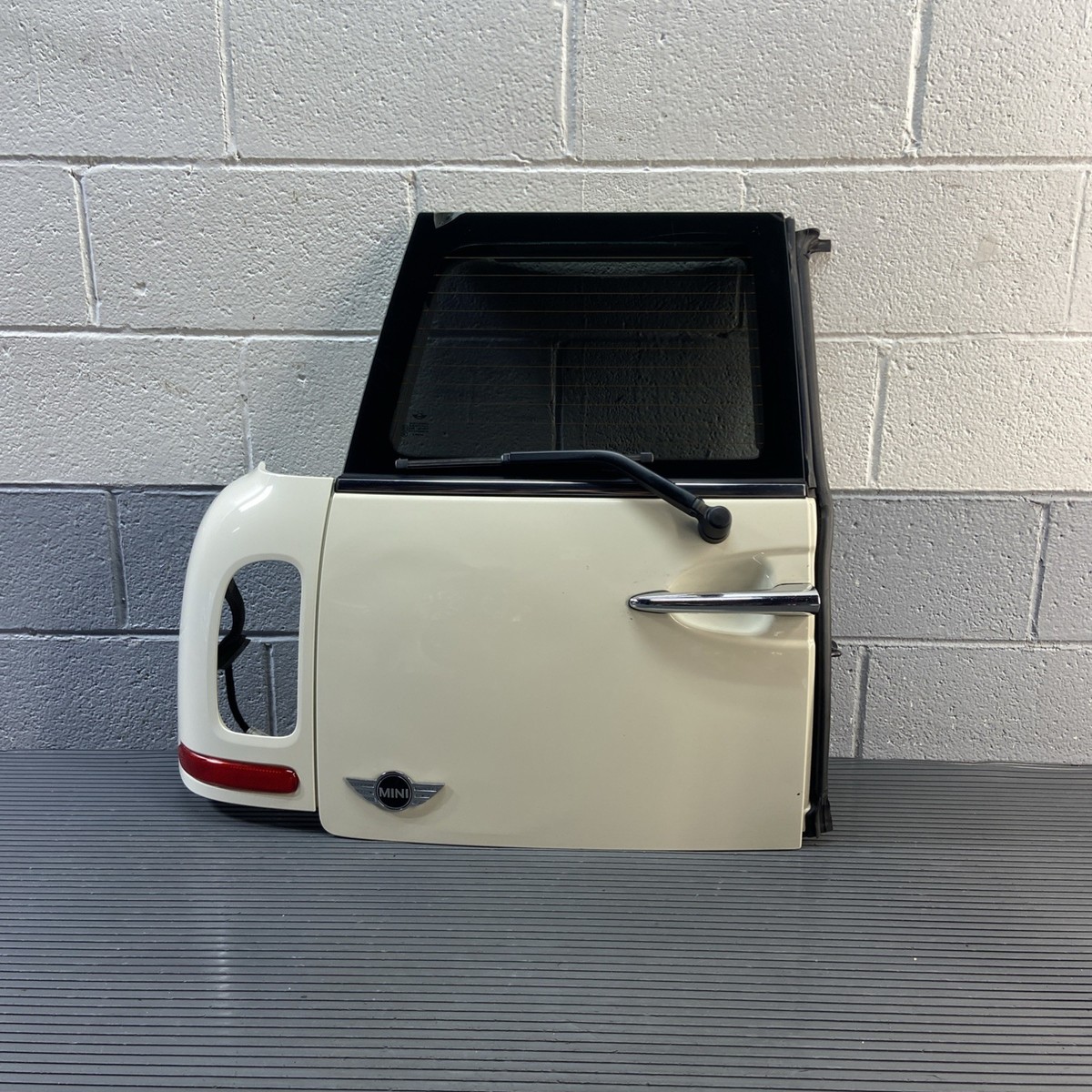 2008-2014 Mini Clubman R55 Rear Left Trunk Lid Door Shell White