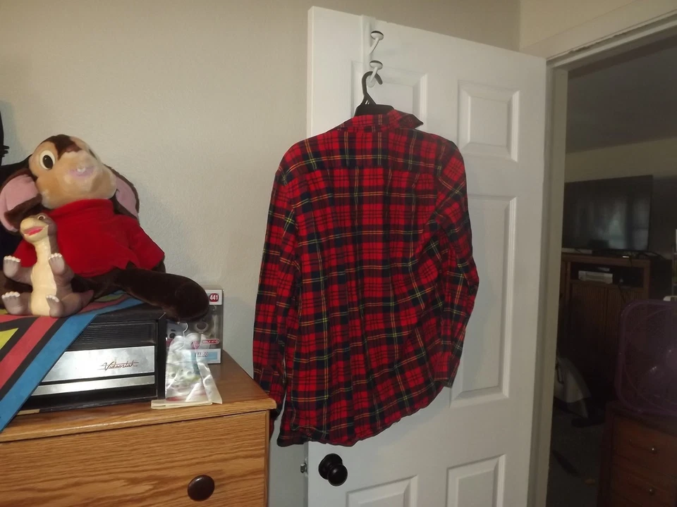 Camisa OLD NAVY Para Hombres Clásica Calce Regular Abotonada Amarilla Roja A Cuadros Grande Foto 3 de 3