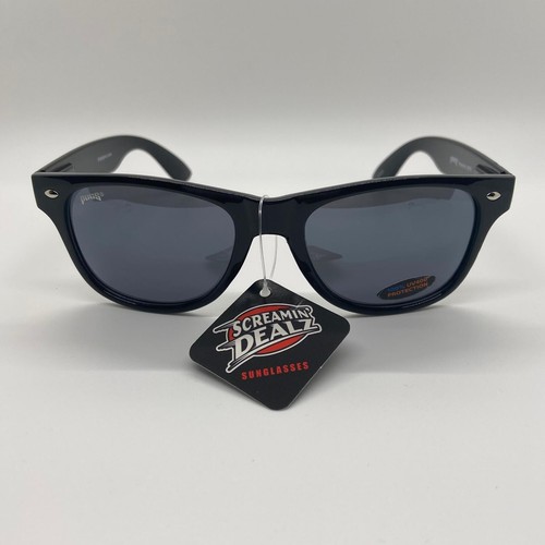 Pugs Women's Retro Sunglasses Cat Eye Patriotic American USA Theme UV400 Tinted - 第 3/10 張圖片