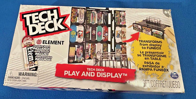 Tech Deck Play and Display Transforming Ramp Set & Carrying Case New Open Box