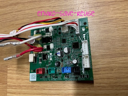 Main PCB Motherboard = Shark HYDROVAC — WD210uk— Cordless Hard Floor Cleaner - Picture 5 of 10