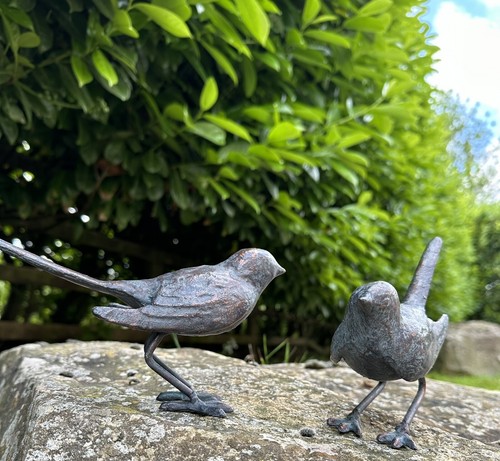 Garden Birds Ornament, Sparrows Statues Bronze Effect Cast Iron Bird pair Set - Picture 12 of 19