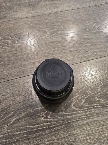 Nikon AF-S NIKKOR 50mm f/1.8G Lens - Picture 5 of 6