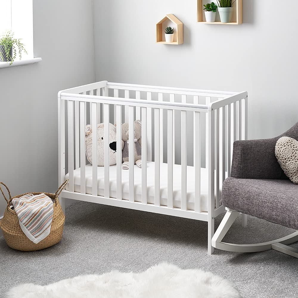 Obaby Bantam Space Saver Cot, White 26 Bantam Space Saver Cot – White | Compact Baby Cot | Adjustable Base