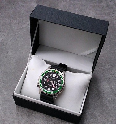 CITIZEN Kamen Rider V3 Wristwatch gn-4-s