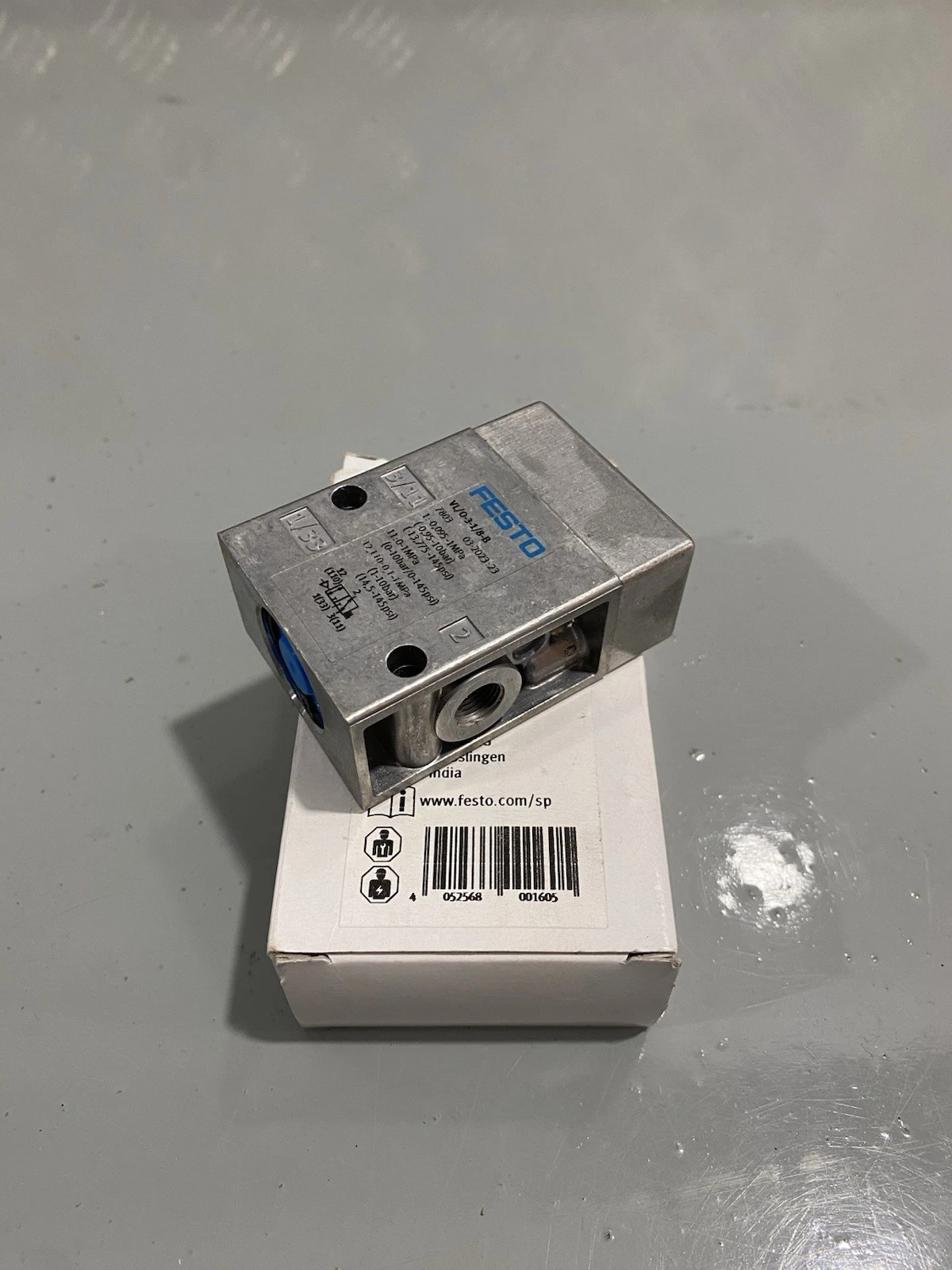 Festo VL/0-3-1/8-B 7803 Pneumatic Valve Solenoid Brand New 4