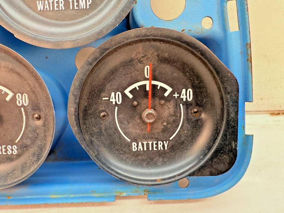 OEM 1975 - 1977 Chevrolet Corvette Small Gauges Console C3 GM 1976 B81-37 - Imagem 4 de 4