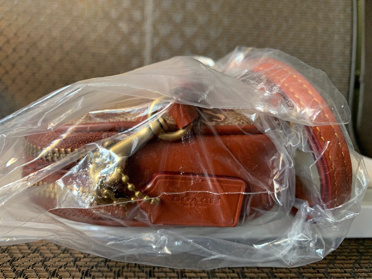 63849 COACH コーチ 66666 サディ シグネチャー PVC×レザー 花柄