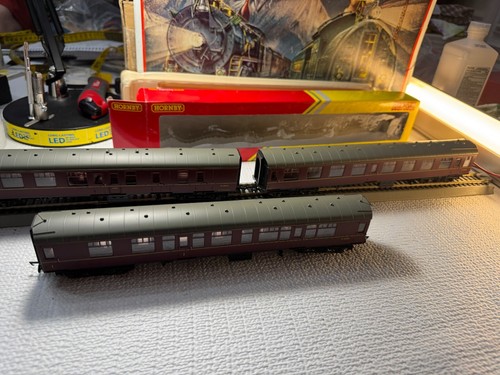 🚂 HO /OO GAUGE-HORNBY BR-MK1 -SET OF 3 PASSENGER CARS⚡H3305